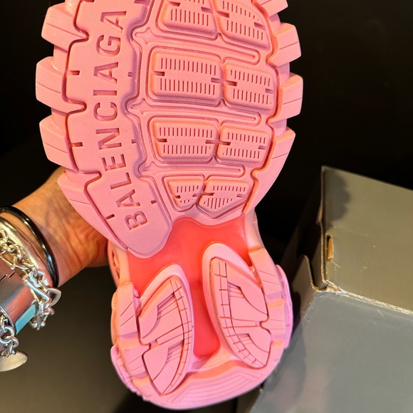 Balenciaga Triple S Clear Sole Royal/Jada Pink | Color: Pink | Size: C 40| - Picture 10 of 11